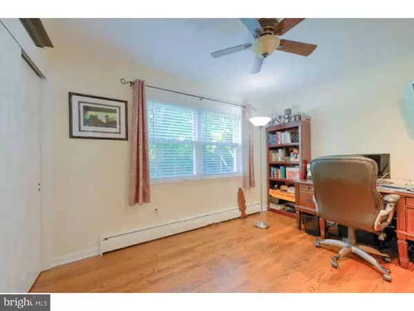 Atlantic Highlands, NJ 07716,27 KING JAMES LN