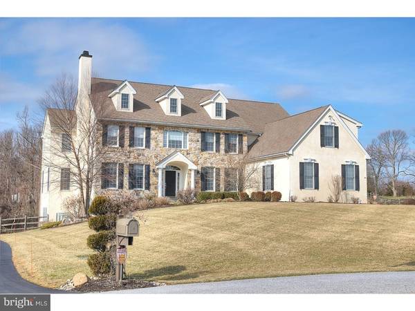 19 BLANTYRE CIR, Thornton, PA 19373