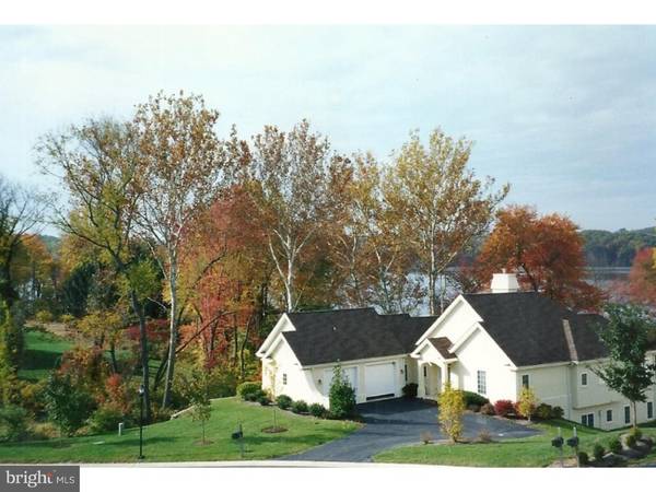 104 LAKESIDE LN, Media, PA 19063