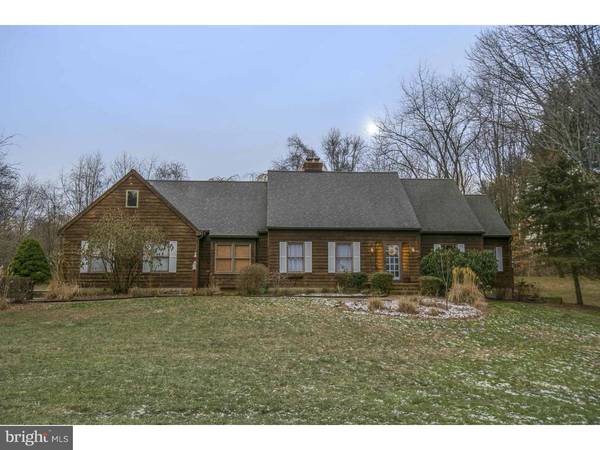 422 FEATHERBED LN, Glen Mills, PA 19342