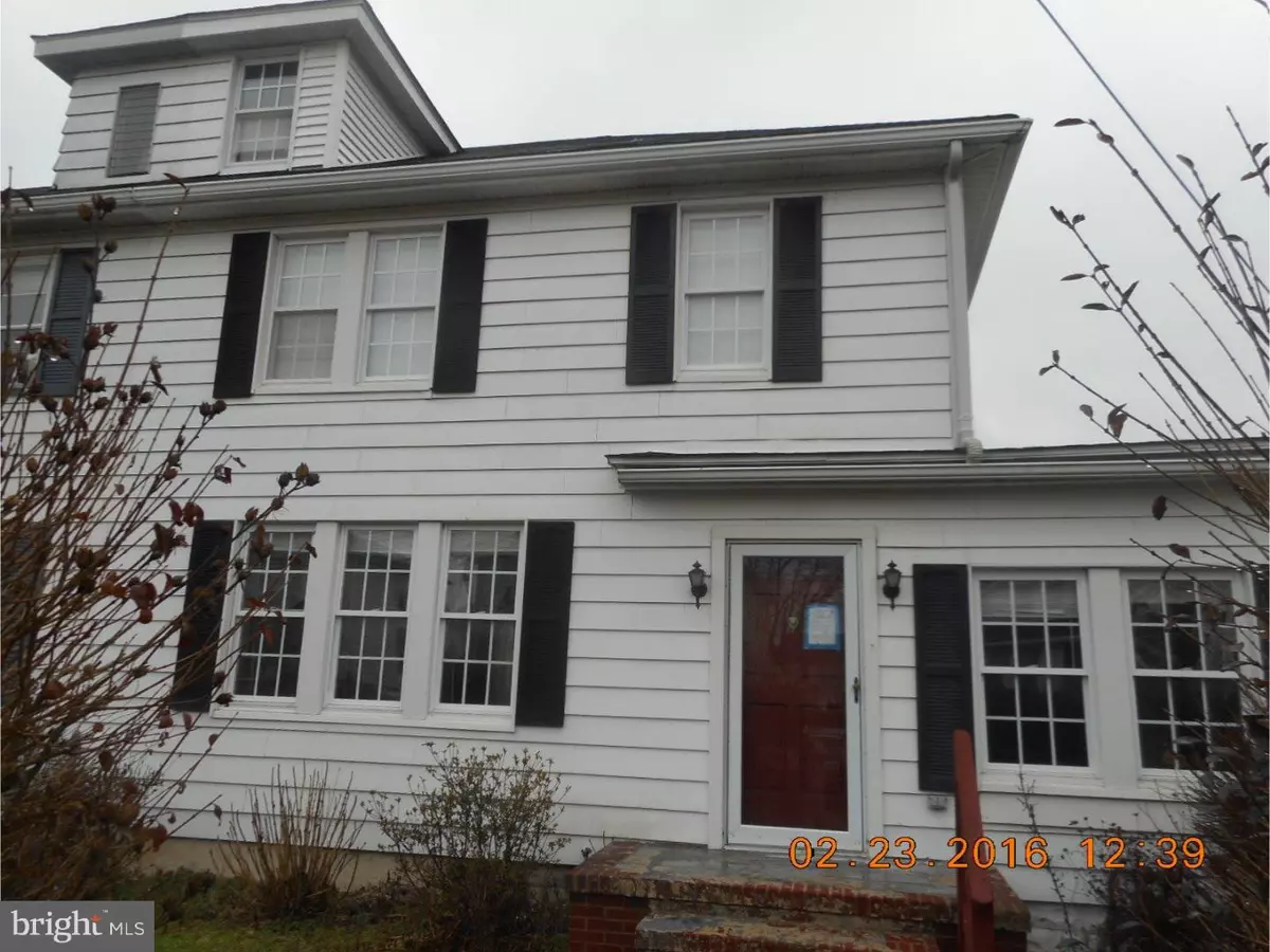 Linwood, PA 19061,526 TAYLOR AVE