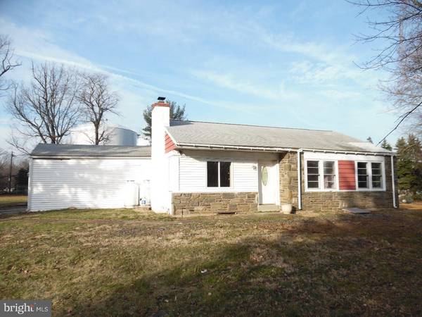 15 N MIDDLETOWN RD, Media, PA 19063