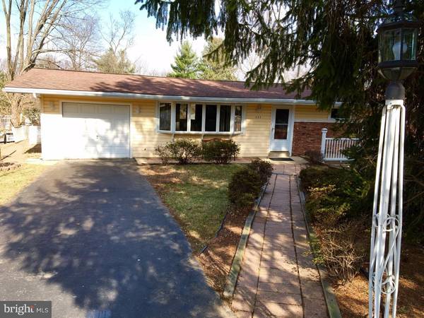 Newtown Square, PA 19073,711 TENNIS AVE