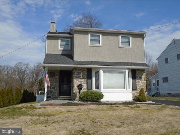 2 ELEANOR CIR, Havertown, PA 19083