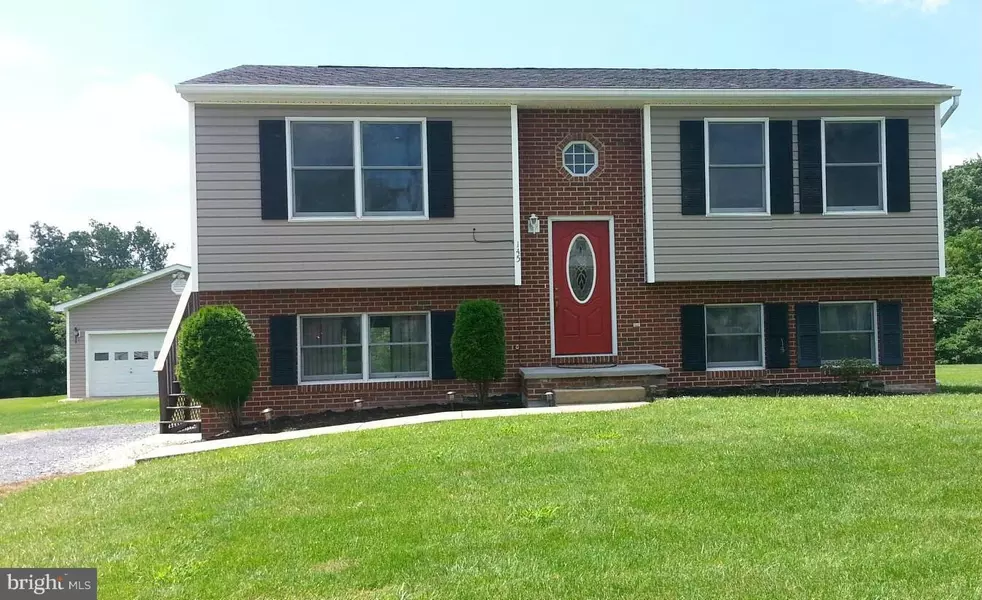 145 BANK ST, Mount Jackson, VA 22842