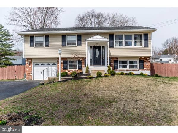 2230 WEIR RD, Aston, PA 19014