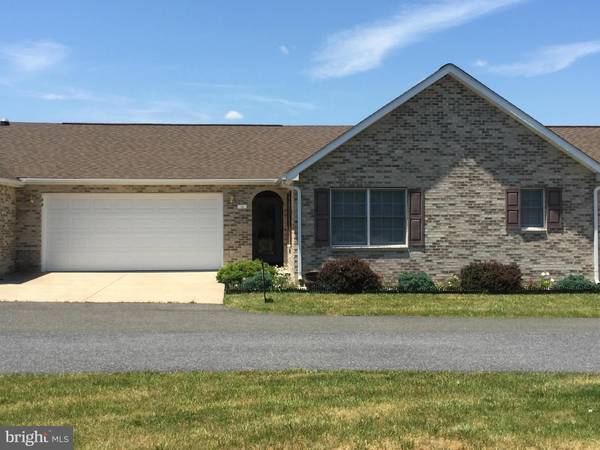 44 LOGAN CIR #A-6, Strasburg, VA 22657