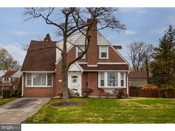 4 CRESCENT HILL DR, Havertown, PA 19083