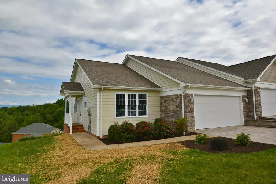 118 DANIEL CT, Strasburg, VA 22657