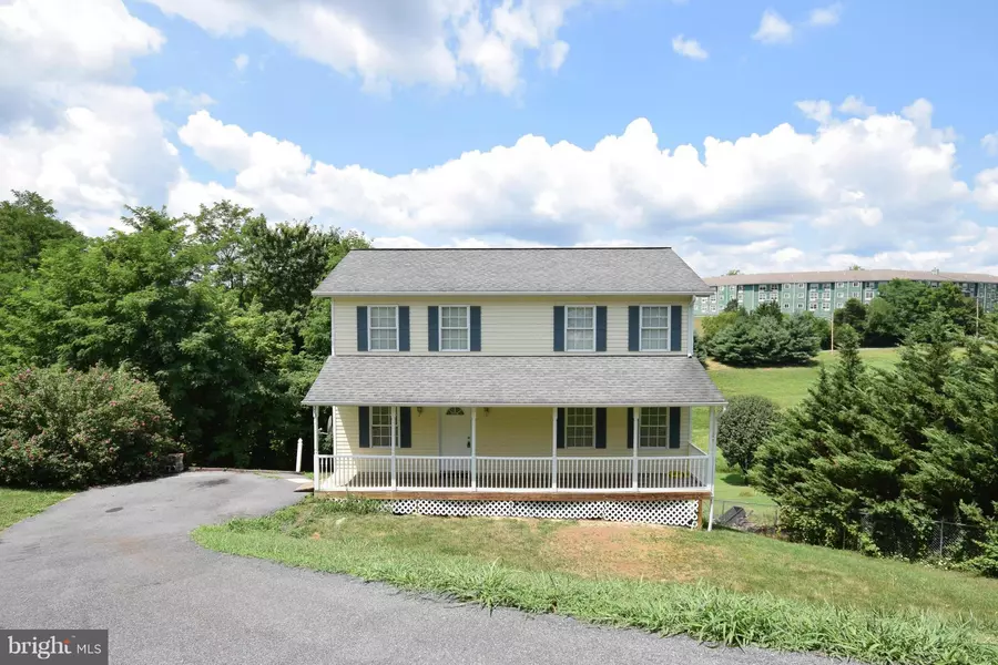 373 HUPP ST, Strasburg, VA 22657