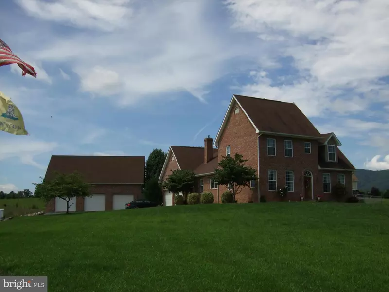 517 BROOKS LN, Strasburg, VA 22657