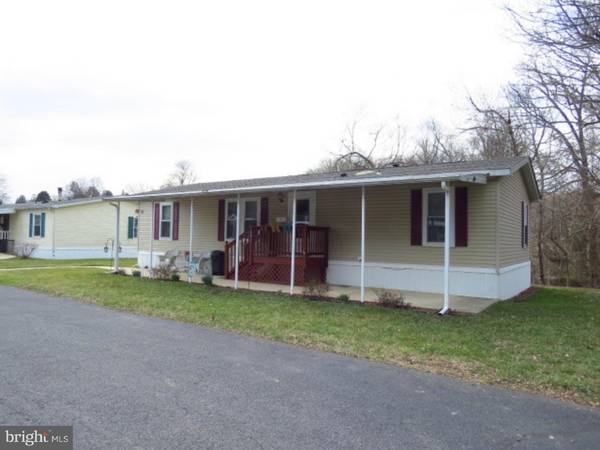 402 WHITE SANDS DR, Media, PA 19063