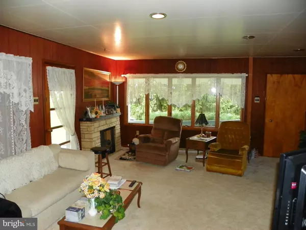 Cumberland, MD 21502,12405 PINE TREE LN SE