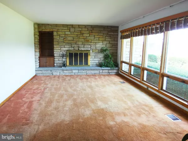 Cresaptown, MD 21502,17003 MCMULLEN HWY SW