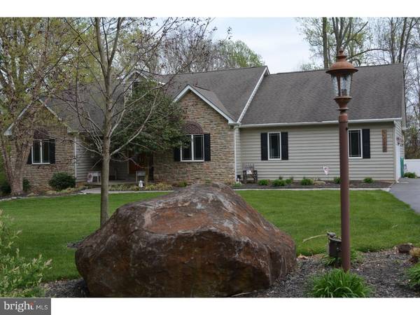 3128 BOOTH DR, Garnet Valley, PA 19061