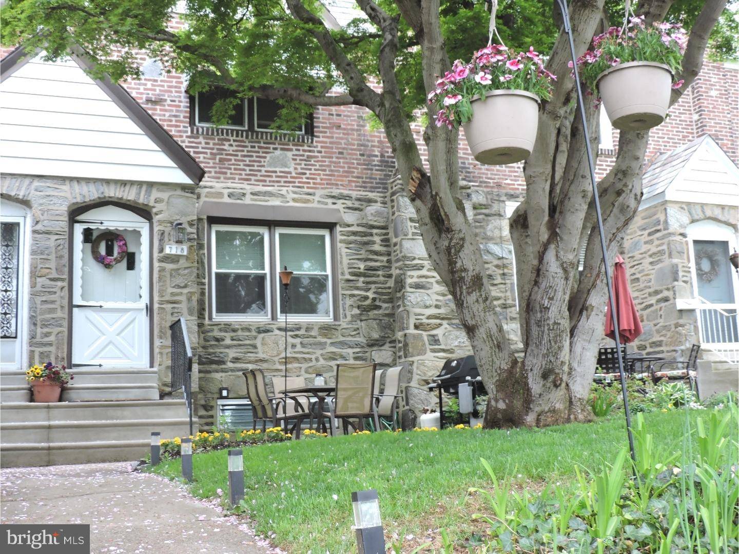 Drexel Hill, PA 19026,718 EATON RD