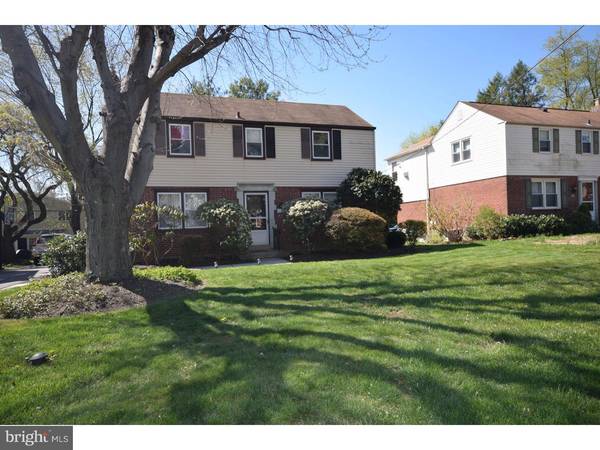 217 E MANOA RD, Havertown, PA 19083