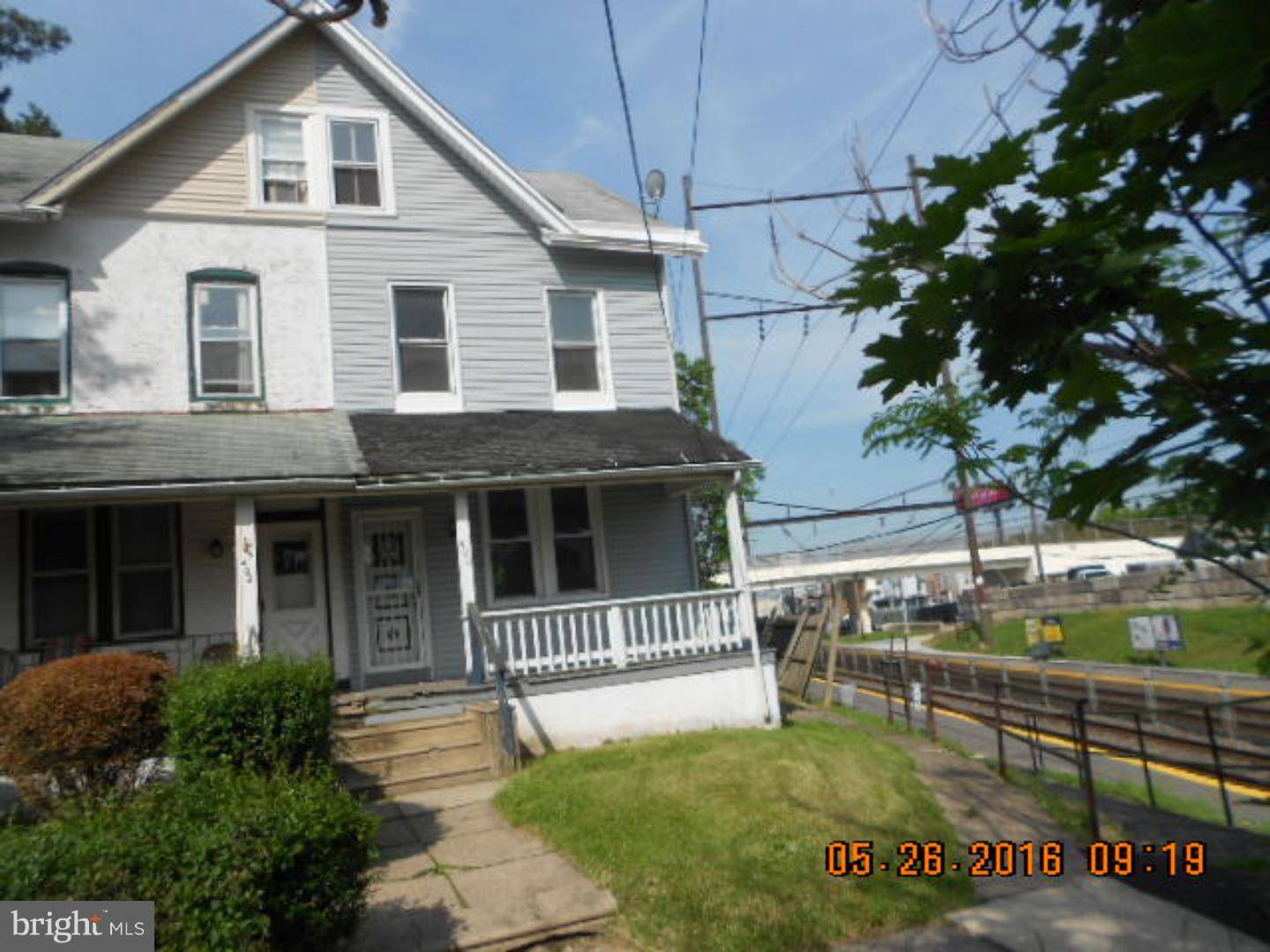400 HOLLY RD, Lansdowne, PA 19050