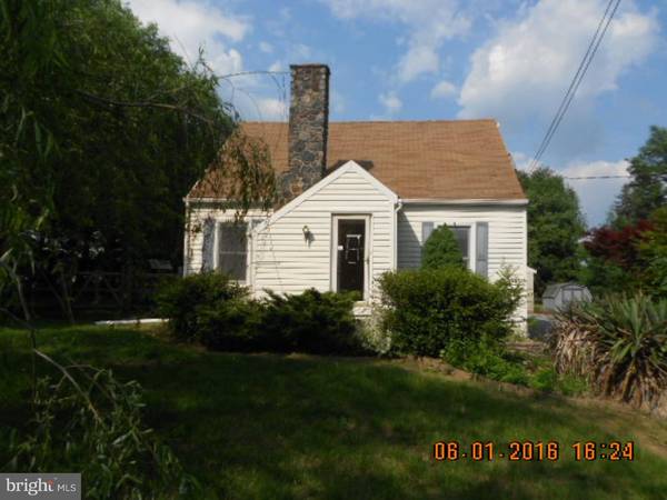 1041 CHERRY TREE RD, Aston, PA 19014