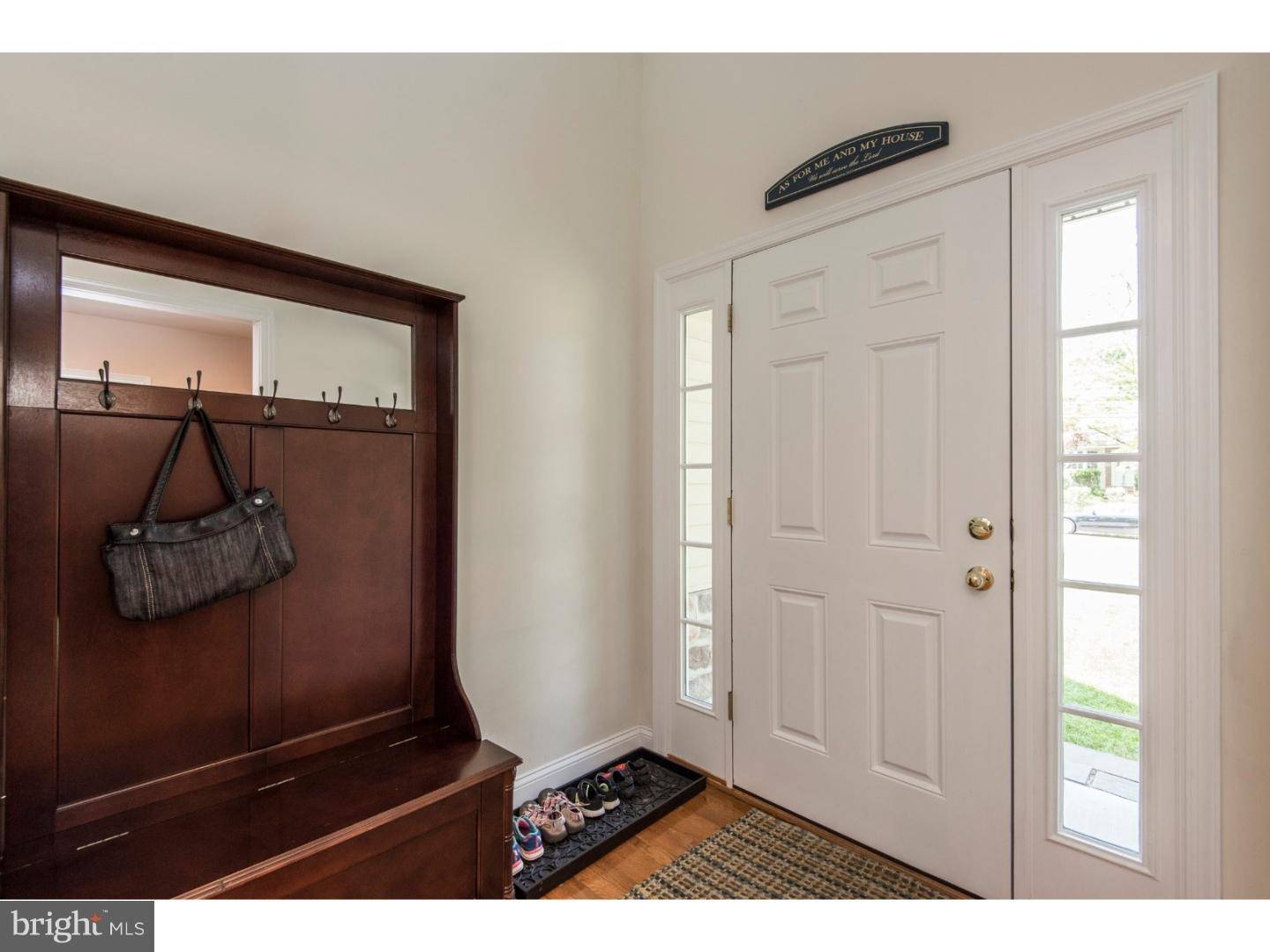 Newtown Square, PA 19073,39 BARREN RD