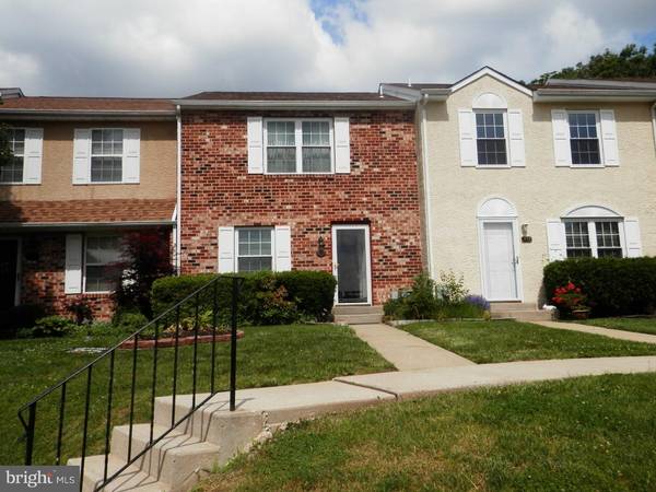 412 DOGWOOD CIR, Aston, PA 19014