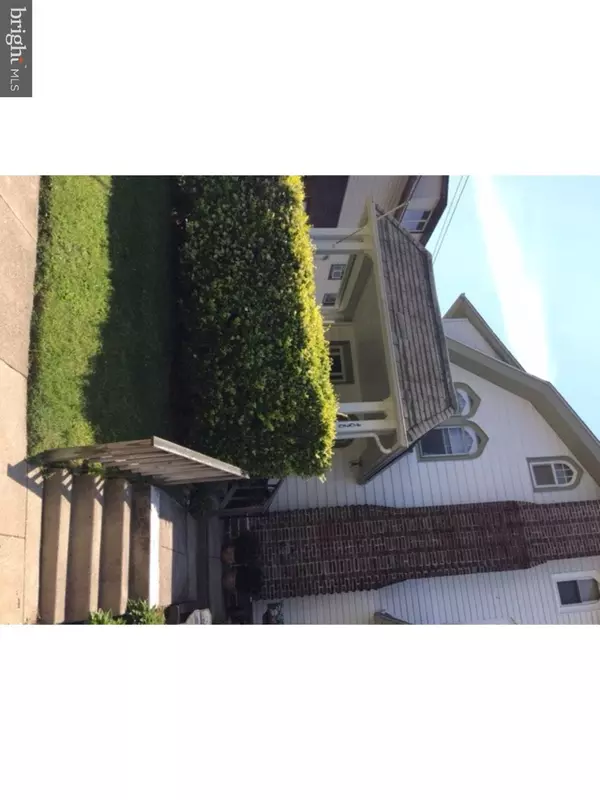 4020 LASHER RD, Drexel Hill, PA 19026