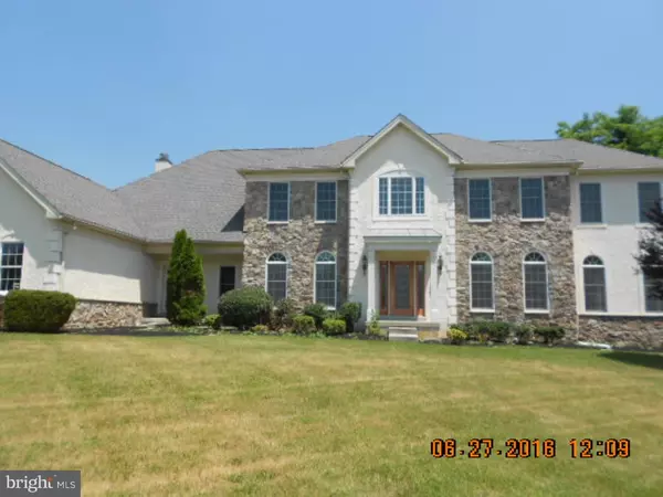 1 PENNOCK DR, Boothwyn, PA 19061