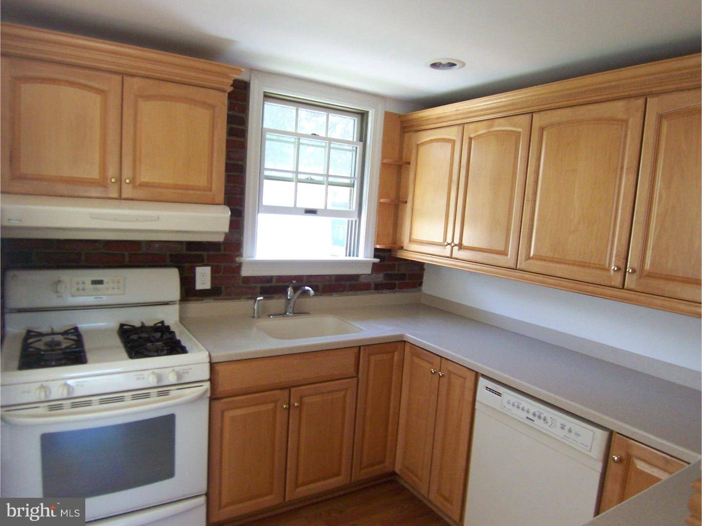 Morton, PA 19070,506 AMOSLAND RD