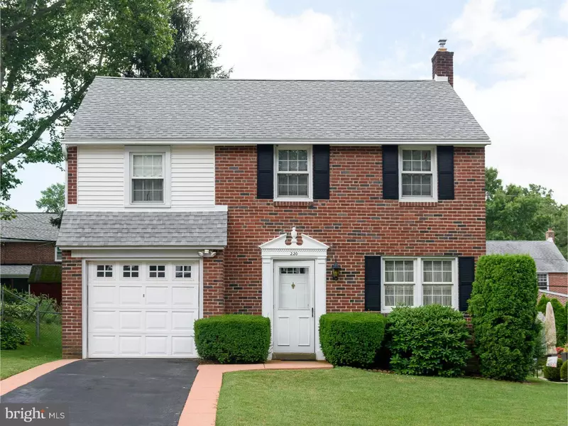 220 FLINTLOCK RD, Drexel Hill, PA 19026