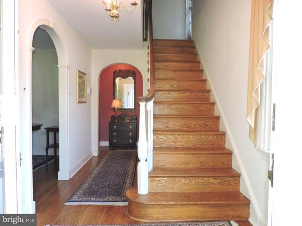 Drexel Hill, PA 19026,929 BURMONT RD