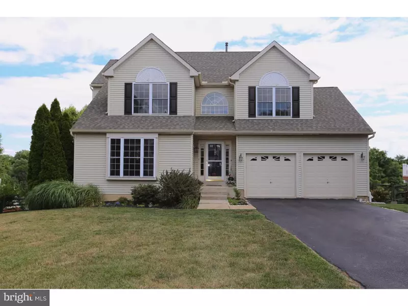 69 OVERLOOK CIR, Garnet Valley, PA 19060