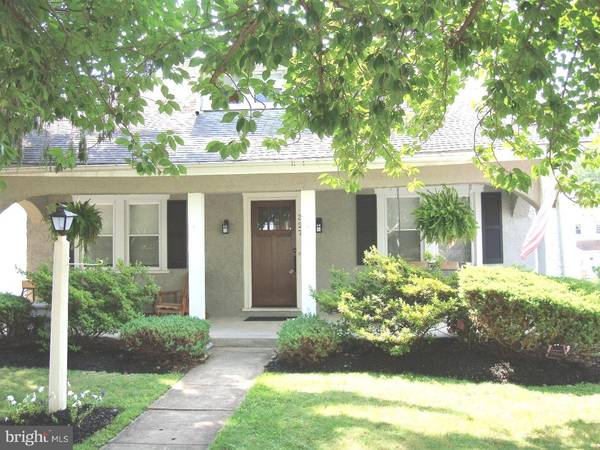 327 SAGAMORE RD, Havertown, PA 19083