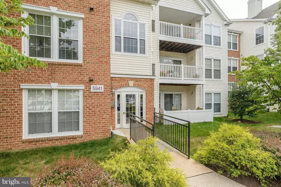 5941 MILLRACE CT #D-203, Columbia, MD 21045