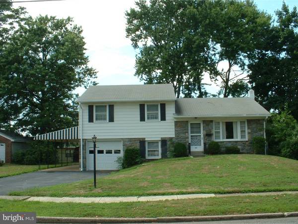 241 TAYLOR AVE, Essington, PA 19029