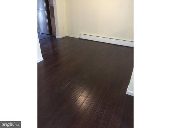 Lansdowne, PA 19050,208 N MAPLE AVE