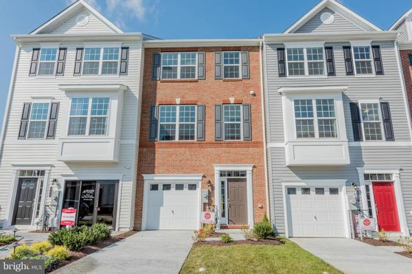 9229 DEER VILLAGE DR, Laurel, MD 20723