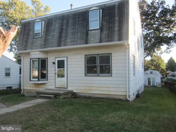 9885 LYON AVE, Laurel, MD 20723