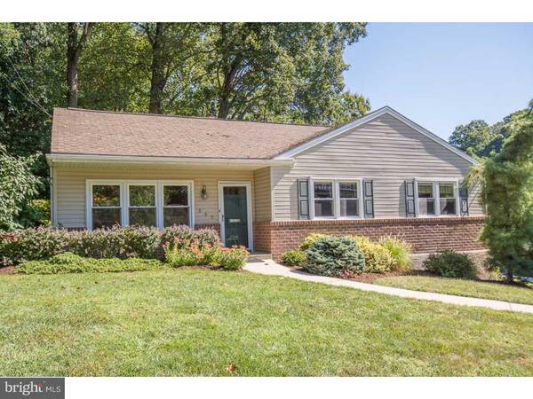 965 EDWARDS DR, Springfield, PA 19064