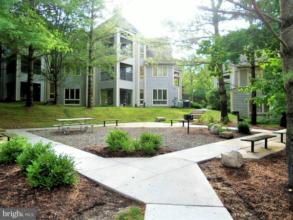 5002 DORSEY HALL DR #C-2, Ellicott City, MD 21042