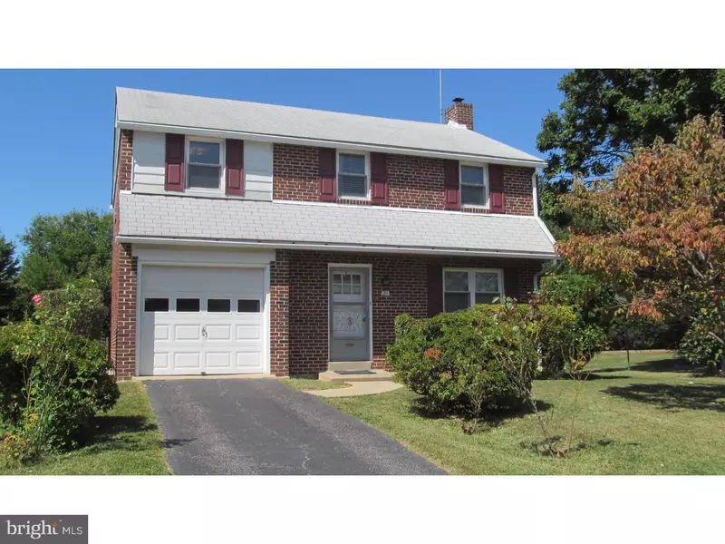 21 THOMPSON DR, Havertown, PA 19083