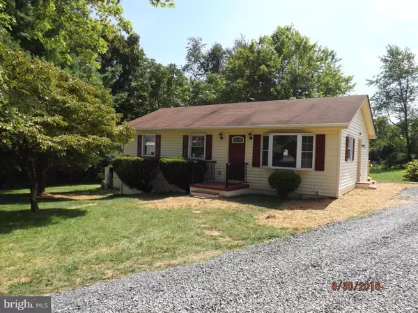 43 WATERFALL RD, Chester Gap, VA 22623