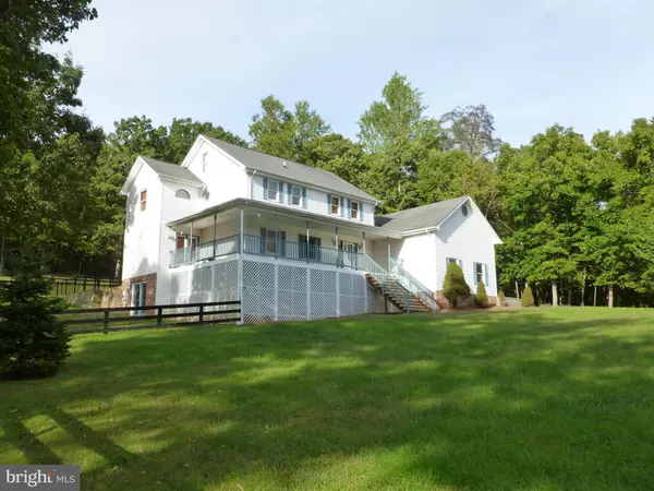 243 CASTLETON FORD RD, Castleton, VA 22716