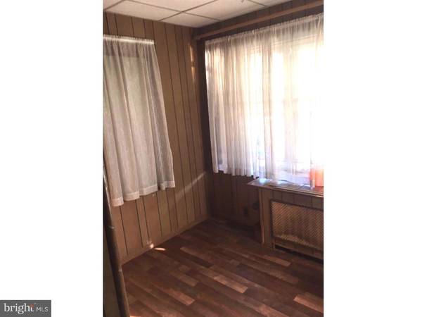 Upper Darby, PA 19082,52 LAMPORT RD