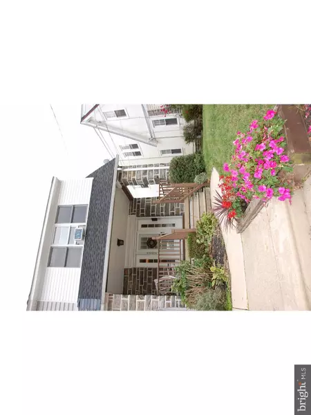 4002 VERNON RD, Drexel Hill, PA 19026