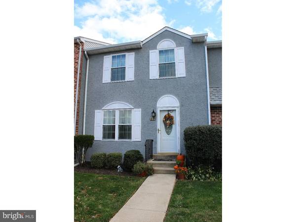 512 EVERGREEN LN, Aston, PA 19014