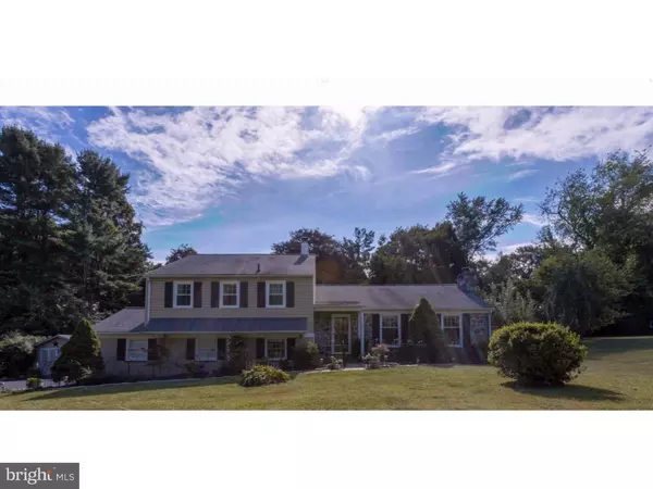 4 PLYMOUTH RD, Newtown Square, PA 19073