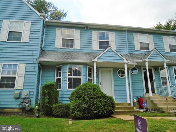 618 WOODGATE LN, Aston, PA 19014