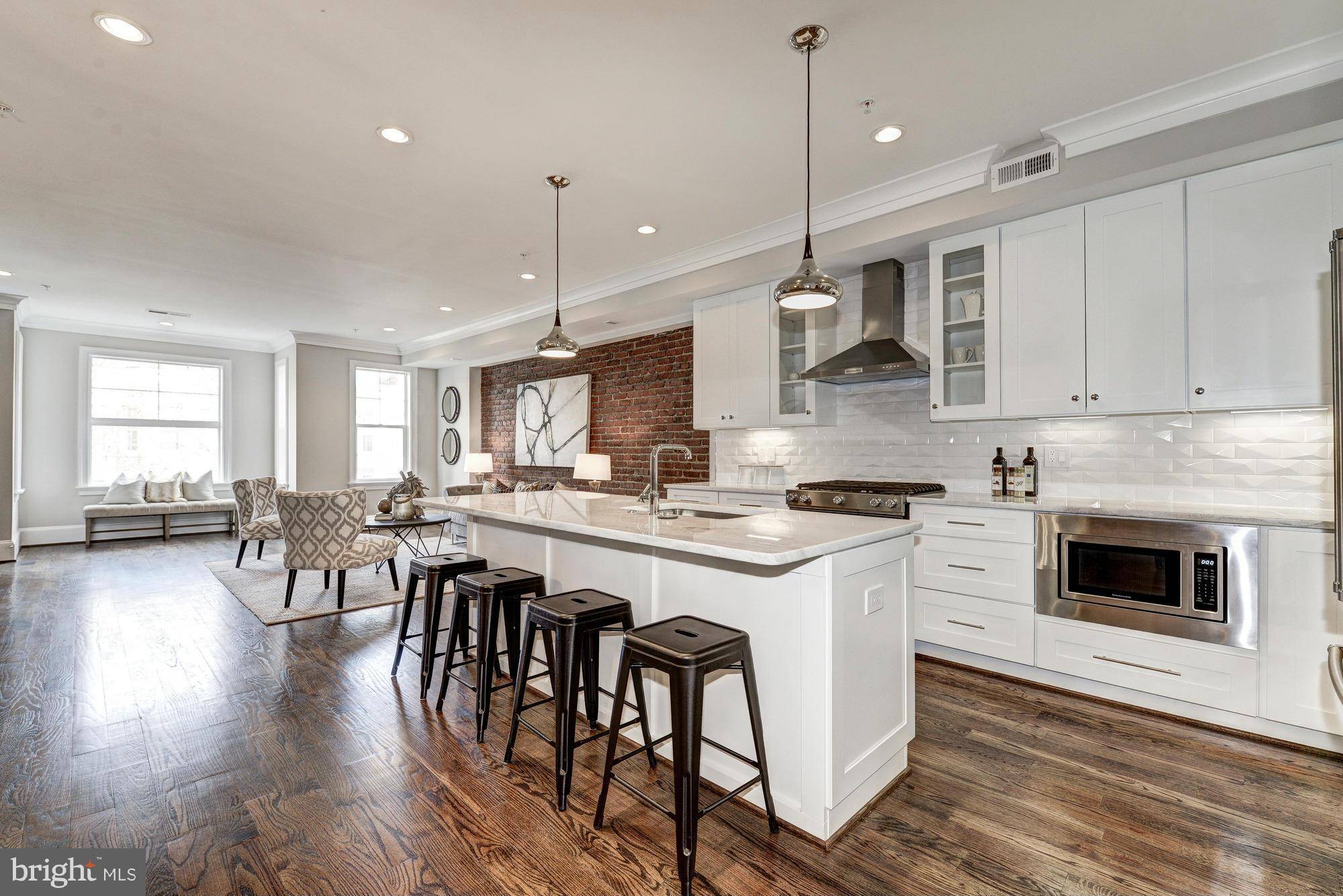 Washington, DC 20010,3624 10TH ST NW #2