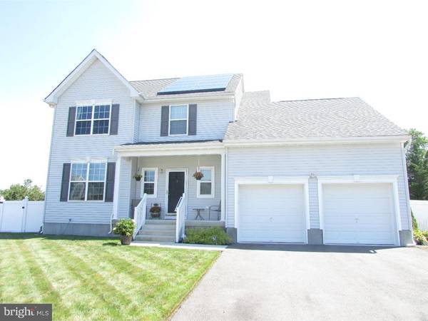 3 MOONLIGHT DR, Egg Harbor Township, NJ 08234