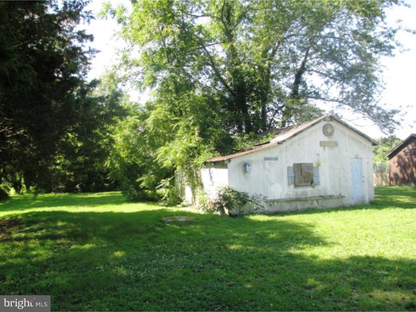 Vineland, NJ 08360,313 WHEAT RD